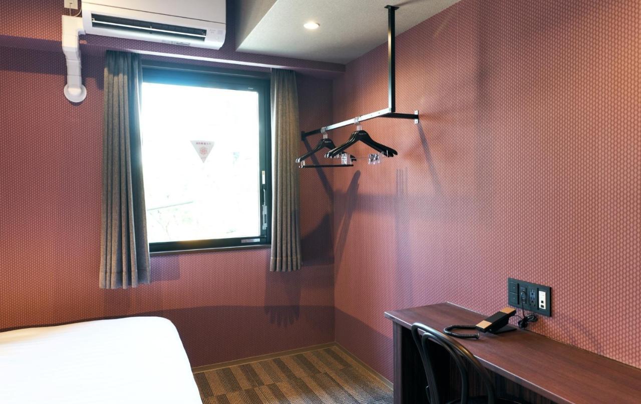 Rakuten Stay Kokura Station Standard Twin Room With Counter Table Kitakyushu Buitenkant foto